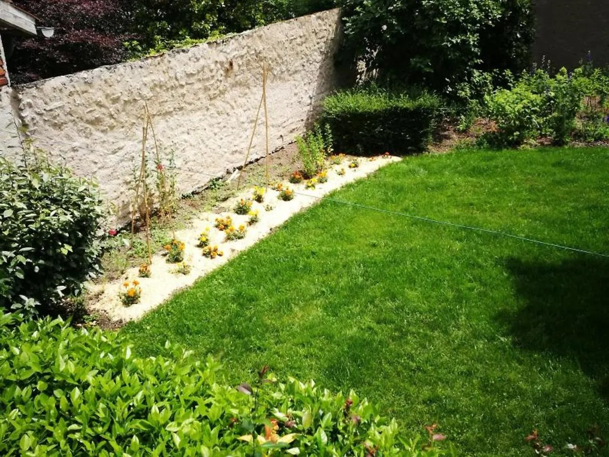 Billy  Charmant Gite Pres D'Un Chateau Avec Jardin, Terrasse, Parking Et Wifi, A 14 Km De Vichy - Fr-1-489-1 0*, Billy (Allier) צרפת