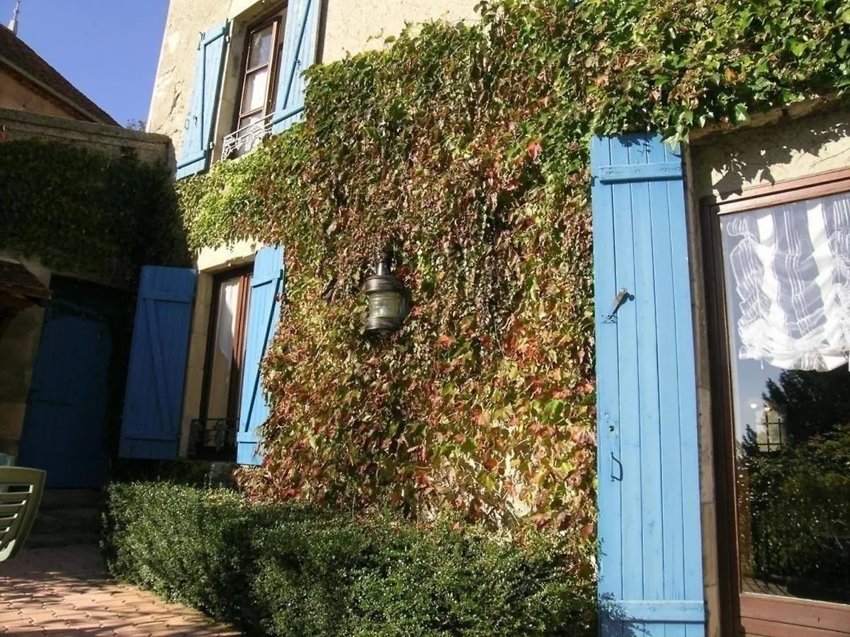 Billy  Charmant Gite Pres D'Un Chateau Avec Jardin, Terrasse, Parking Et Wifi, A 14 Km De Vichy - Fr-1-489-1 בית נופש Billy (Allier)